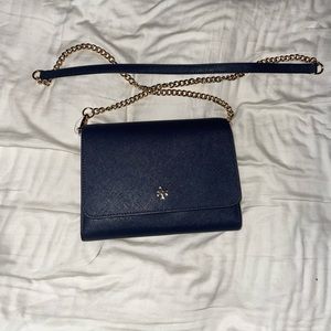 Tory Burch wallet on chain